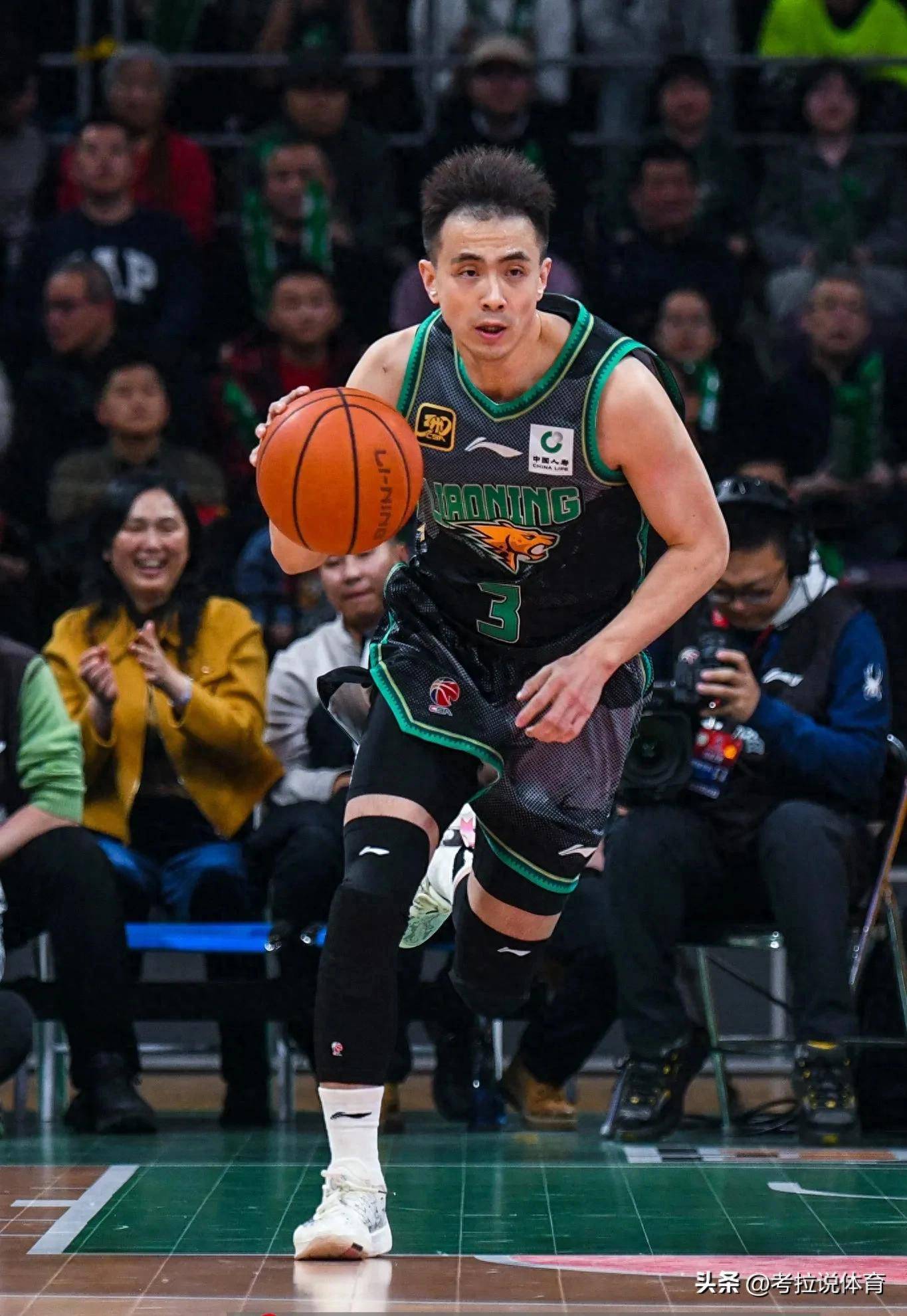 黑白直播nba在线观看-步行者绝杀福建队，张镇麟统治全场