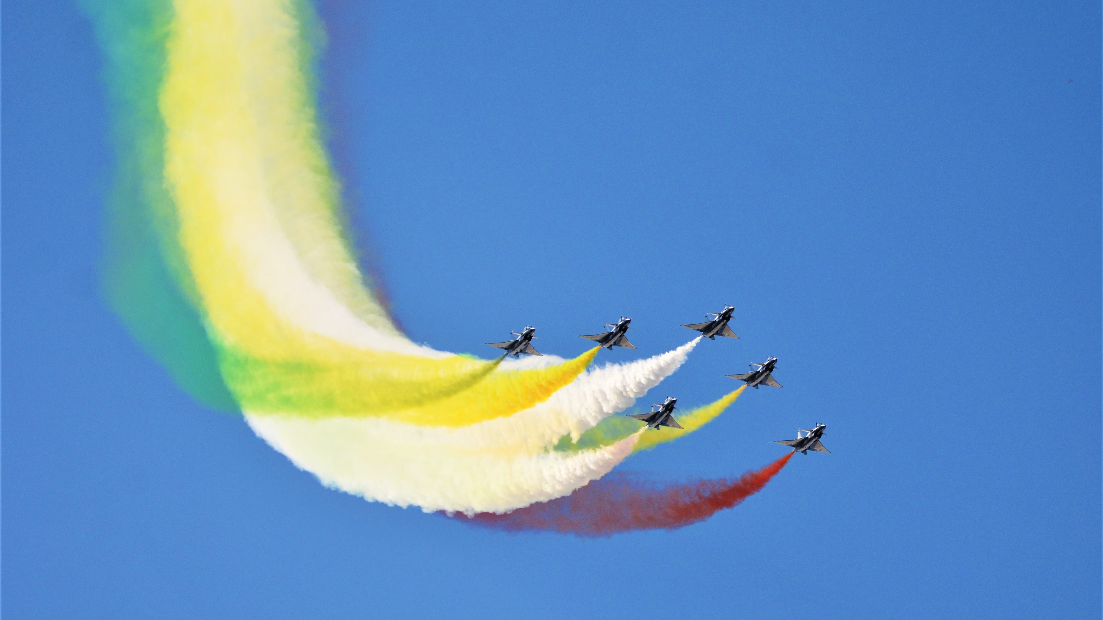 黑白直播nba-替补奇兵阿尔瓦雷斯闪耀伊蒂哈德,曼城用最曼城的方式,掀翻欧冠之王