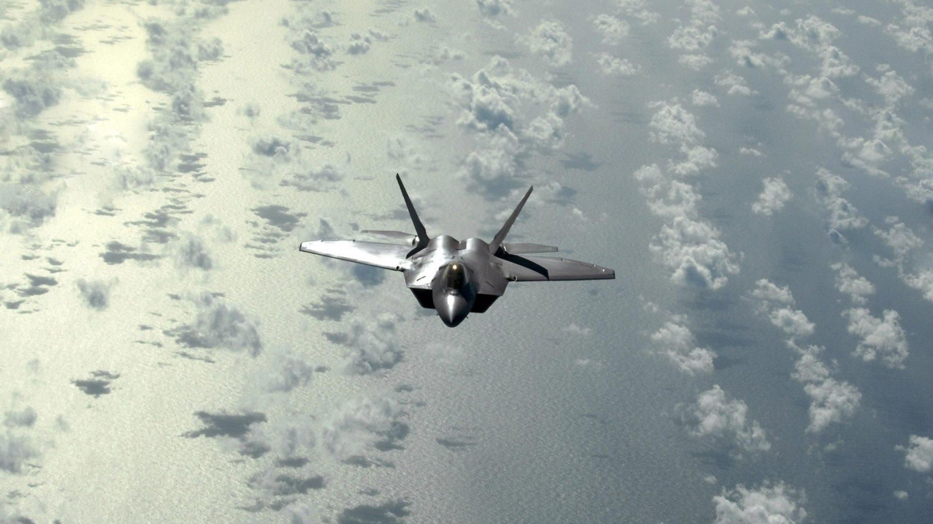 东决封神之战，字母哥用怪物级表现定义关键战新维度